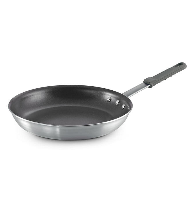 members-mark-12-aluminum-nonstick-restaurant-fry-pan